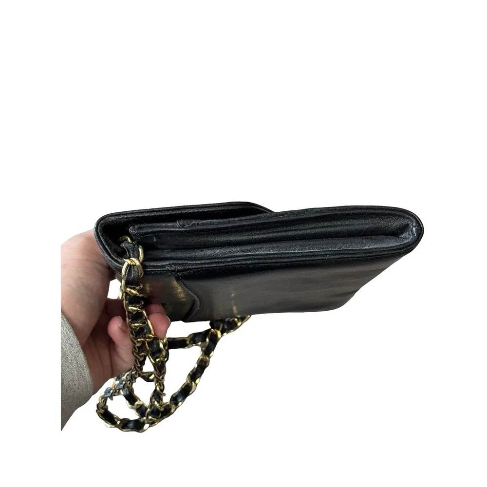 Monet Vintage Black Leather Crossbody Bag Gold‎ Chain Strap Small Envelope Purse